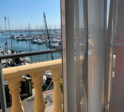 Apartamento Marina Port Sea View Torrevieja Exteriér fotografie
